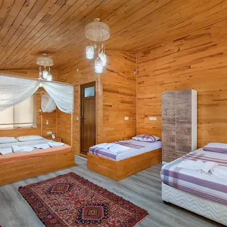 Flora Cirali Homestay Kemer