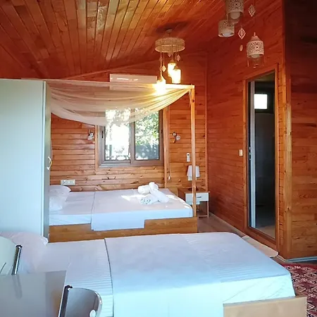 Flora Cirali Kemer