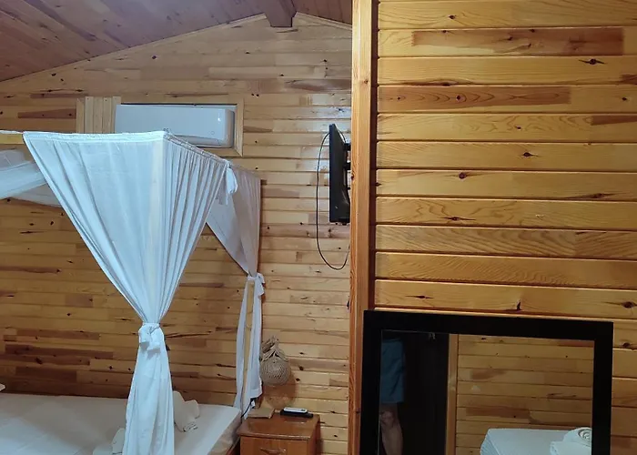 Flora çıralı Séjour chez l'habitant Kemer
