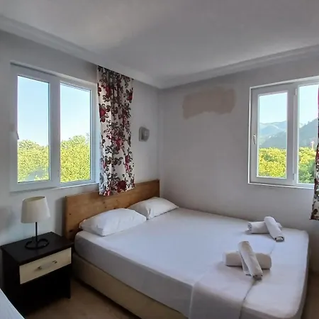 Pansiyon Flora çıralı *