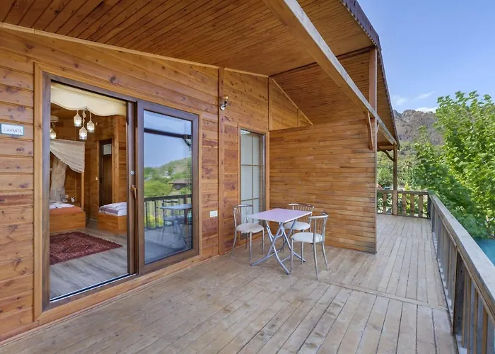 Homestay Flora Cirali Kemer